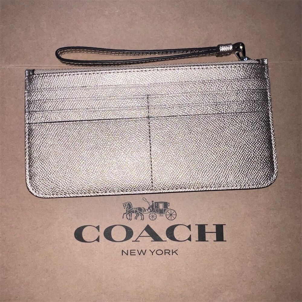 COACH Wallet Wristlet Zip Tip Cardholder NWT AUTHENTIC - Picture 2 of 4